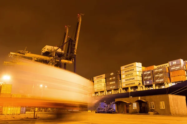 Odessa November Lossen Laden Van Containers Maritieme Vaartuigen Iyichevck Zeehaven — Stockfoto