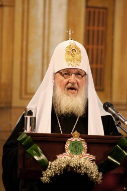 Odessa, Ukrayna, Patrik, tüm Rusya Kirill onur kutlamalarda yıldönümü Rusya vaftiz - 20 Temmuz 2010 itibariyle: Patrik Kirill Ulusal opera binası içinde Ukrayna halkının mübarek