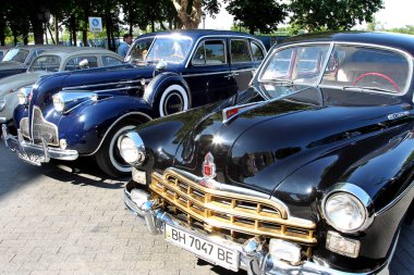 Odessa, Ukrayna - 10 Haziran 2011: geleneksel sergi geri efsanevi lüks retro otomobil, sanat, odessa, Ukrayna potemkin merdivenleri 10 Haziran 2011 tarihinde dünyanın her yerinden en iyi örnekleri.