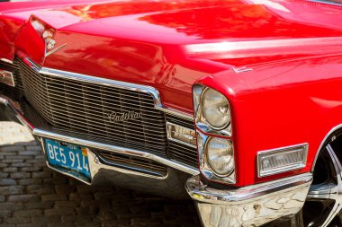 Odessa, Ukrayna 16 Ağustos 2017: Araçların benzersiz modelleri benzersiz, efsanevi vintage retro otomobil oto toplayıcıları sergisinde geleneksel sergi gösterilir. Retro Vintage Otomobil Fuarı