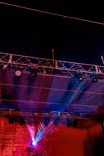 Lichtershow Lasershow Nacht Club Party Leute Genießen Musik Tanzen Sound — Stockfoto