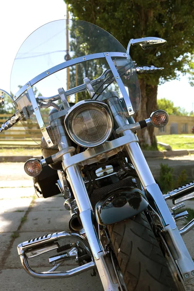 Fechar Mota Detalhe Uma Bela Motocicleta Cromada Poderosa Conceito Liberdade — Fotografia de Stock