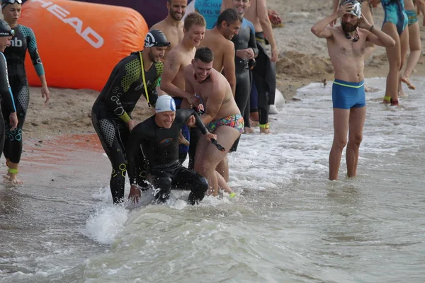 Odessa Ukraina 2018 Sportowe Pływanie Wodzie Otwartego Morza Konkursy Maraton — Zdjęcie stockowe