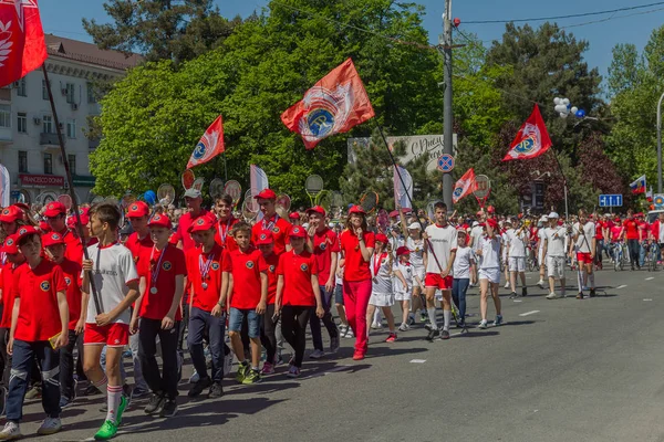 Novorossiysk Rusko Května 2018 Prvomájové Demonstrace Mír Práce Května Lidé — Stock fotografie