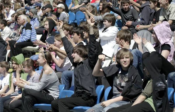 Odessa Ukraina Lipiec 2013 Emocjonalne Kibiców Wspierać Zespół Stadionie Podczas — Zdjęcie stockowe