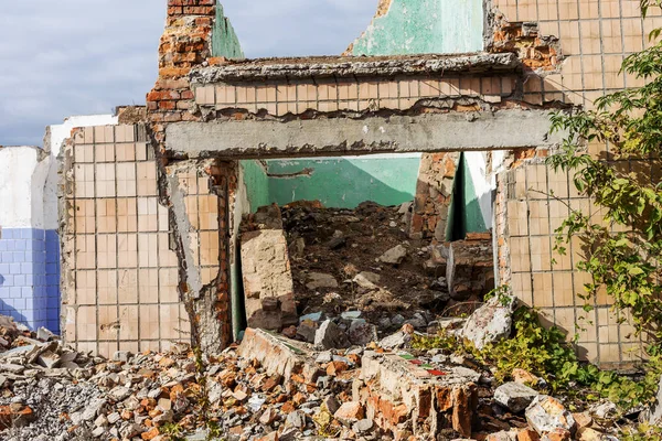 Landscape Ruins Old Industrial Factory Buildings Interior Abandoned Factory Rubble — Stock Photo, Image