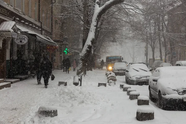 Odessa Ukrajna Január 2018 Ban Erős Havazás Város Utcáin Téli — Stock Fotó