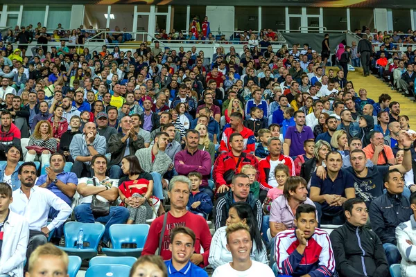 Odessa Ucraina Settembre 2016 Tifosi Attivi Sulla Tribuna Del Calcio — Foto Stock