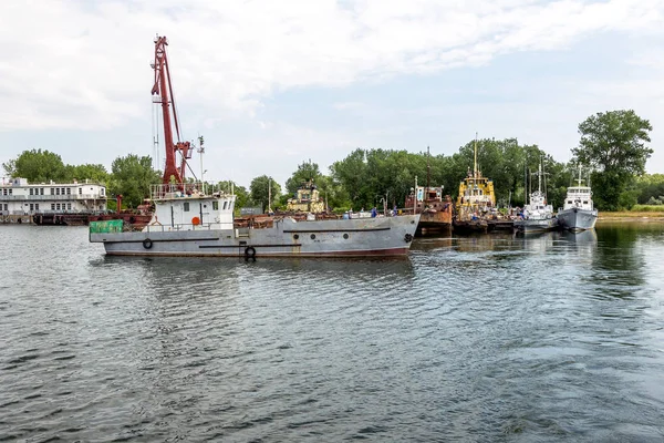 Odessa Ukraina Lipca Port Ust Dunaju Starszych Statków Barek Rzecznych — Zdjęcie stockowe