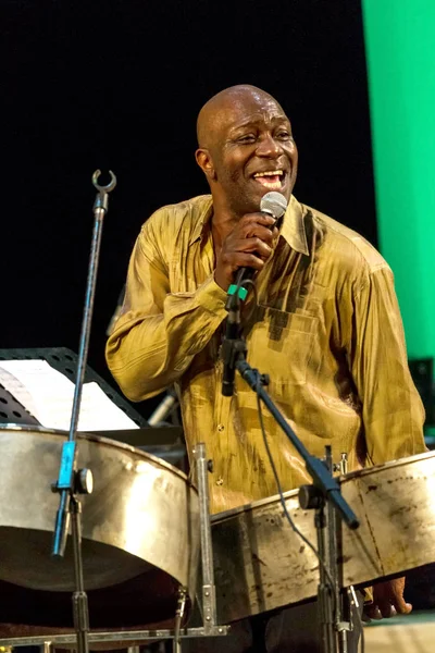 Odessa, Ukrayna - 8 Haziran 2013: Geleneksel uluslararası müzik Caz Festivali Jazzfest 