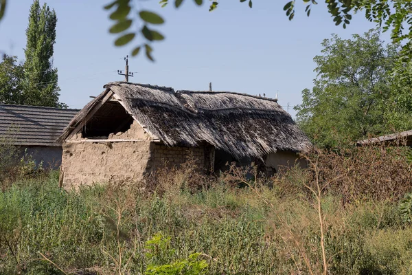 Old Farm Left Ruined House Destroyed Time Abandoned House Ruins — Stock Photo, Image