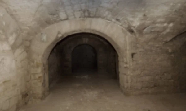Blur Vecchio Tunnel Abbandonato Una Cantina Sotterranea Ingresso Alle Catacombe — Foto Stock