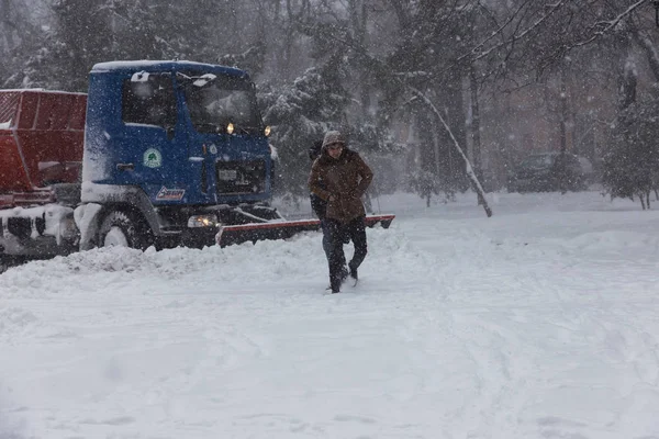 Odessa Ukraina Januari 2018 Starkt Snöfall Cyklonen Stadens Gator Vinter — Stockfoto