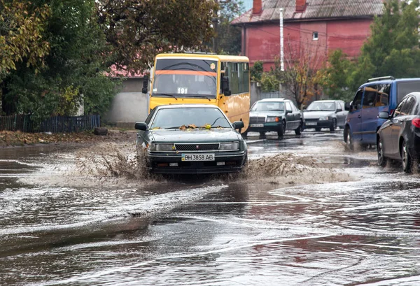 Odessa Ukrajna 2015 Október Nagy Esőzések Miatt Elárasztotta Utcákat Nagy — Stock Fotó