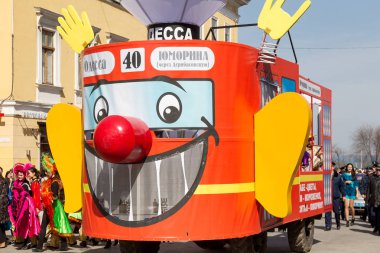 Odessa, Ukrayna - Nisan 1: insanlar kutlamak odessa mizah 1 Nisan 2013. Odessa'da Nisan aptal gün her yıl düzenlenen bir büyük mizah festivali mizah olduğunu. 