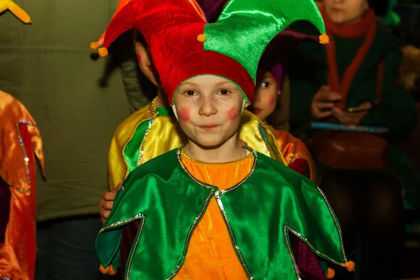 Odessa Oekraïne December 2017 Clown Kindertjes Uitvoeren Een Emotionele Show — Stockfoto