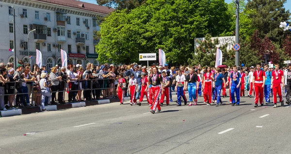 Novorossiysk Rusko Května 2018 Prvomájové Demonstrace Mír Práce Května Lidé — Stock fotografie