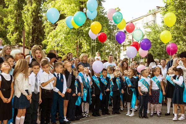 Odessa Ukraina Września 2017 Szkoła Linii Jest Szkolnym Uczniów Nauczycieli — Zdjęcie stockowe