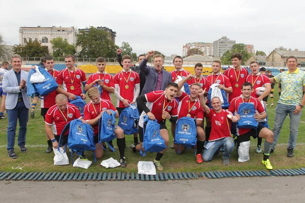 敖德萨 乌克兰 2018年9月29日 城市奖运动员的重要 Vip 人对优胜者在乌克兰的冠军在橄榄球 奖励运动员 球队庆祝橄榄球杯胜利 — 图库照片