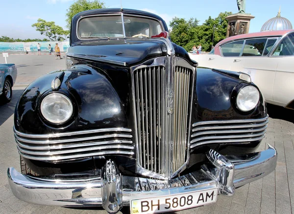 Odessa Ukraine Junho 2011 Exposição Tradicional Restaurada Lendário Carro Retro — Fotografia de Stock