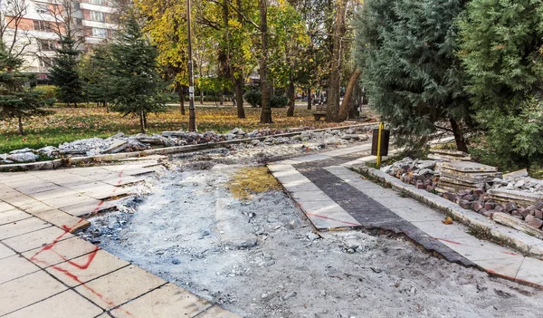 Varna Bulgaristan Kasım 2015 Şehir Parkı Kaldırım Tamir Işçileri Eski — Stok fotoğraf
