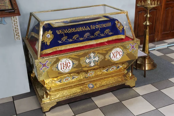 Odessa Ucrânia Interior Igreja Ortodoxa Altar Iconostase Belos Arcos Arquitetônicos — Fotografia de Stock