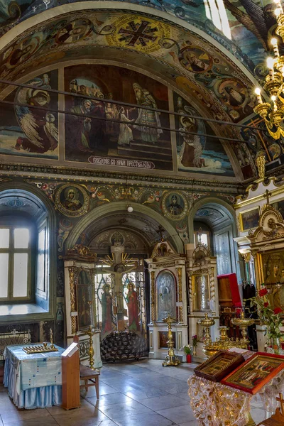 Odessa Ucrania Interior Iglesia Ortodoxa Altar Iconostasis Hermosos Arcos Arquitectónicos — Foto de Stock