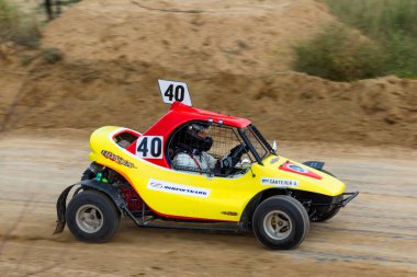 Odessa, Ukrayna - 29 Haziran: Ukrayna Kupası Şampiyonası motocross yarış pisti Zhivagova dağ, Odessa. Yetişkin biniciler ve çocuklar, 29 Haziran 2013 Odessa, Ukrayna