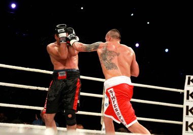 Odessa, Ukrayna-31 Mayıs 2014: Dünya ağır sıklet boks şampiyonu, alexander usyk - Ukrayna ve cesar david crenz - Arjantin boks ringde. profesyonel boks K2, 31 Mayıs 2014 yılında odessa, Ukrayna