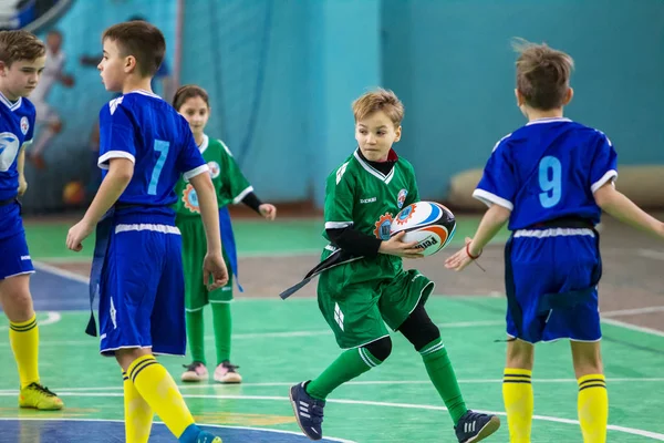 Odessa Ukraina Febr 2018 Små Barn Spela Rugby Derby Spel — Stockfoto