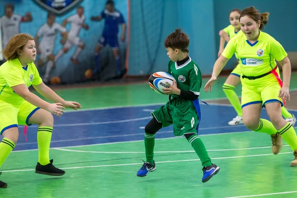 Odessa Ucrania Febrero 2018 Los Niños Pequeños Juegan Rugby Durante —  Fotos de Stock