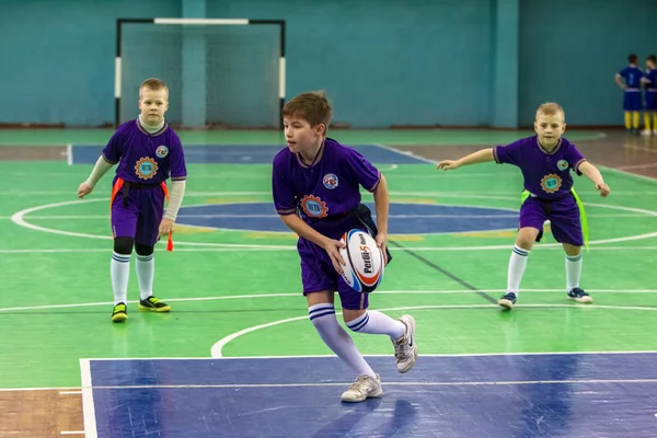 Odessa Ucrania Febrero 2018 Los Niños Pequeños Juegan Rugby Durante —  Fotos de Stock