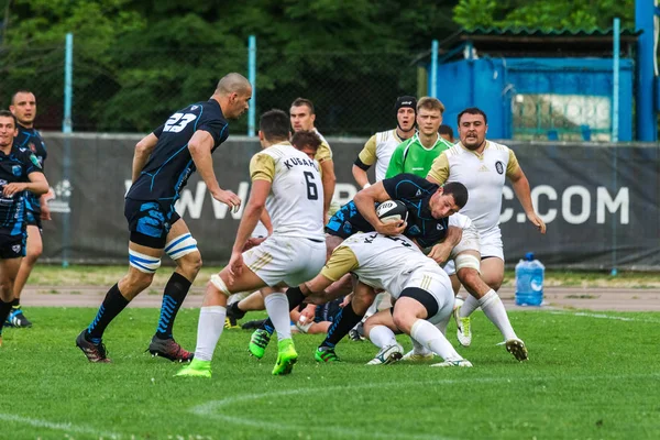 Krasnodar, Rusya Federasyonu - 11,2018 olabilir: Rus Rugby Şampiyonası Erkekler arasında: Kuban (Krasnodar) - beyaz ve Yenisey-Stm - (Krasnoyarsk). Yorucu spor oyunu dramatik oyun anları