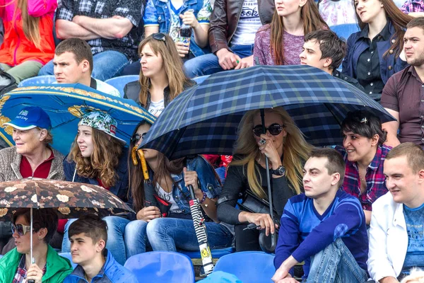 Odessa Ucrânia Sentyabryamaya 2016 Espectadores Fãs Nas Arquibancadas Estádio Durante — Fotografia de Stock