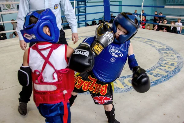 Odessa Ucrania Abril 2015 Copa Ucrania Boxeo Tailandés Entre Niños — Foto de Stock