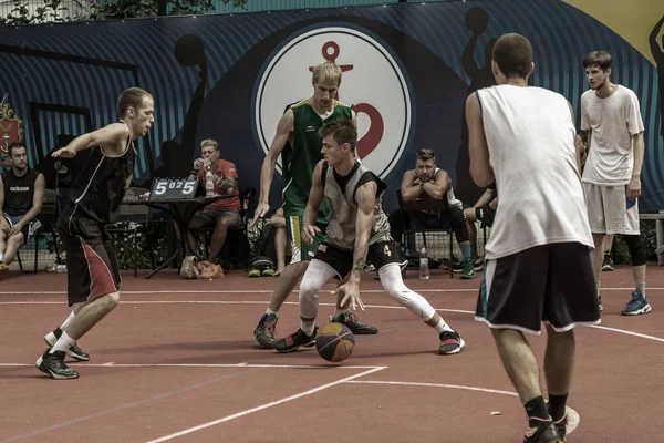 Odessa Ucrania Julio 2018 Los Adolescentes Juegan Baloncesto Durante Campeonato — Foto de Stock