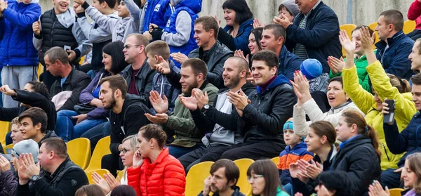 Odessa Oekraïne Oktober 2017 Een Menigte Van Voetbal Toeschouwers Het — Stockfoto