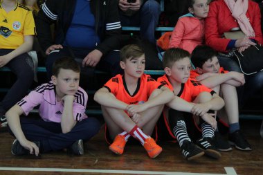 Odessa, Ukrayna - 29 Nisan 2017: rugby ligi özel spor okulu odessa maçın sırasında oyuncular destekleyen seyirci