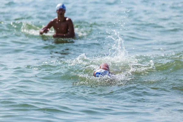 Odessa Ucraina 2018 Nuoto Sportivo Mare Aperto Competizioni Una Maratona — Foto Stock