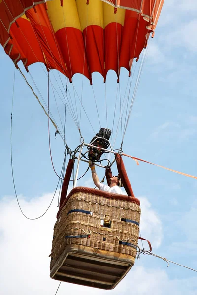 Odessa Ucrania Junio 2010 Lanzamiento Vuelo Globo Con Inicio Instalación — Foto de Stock