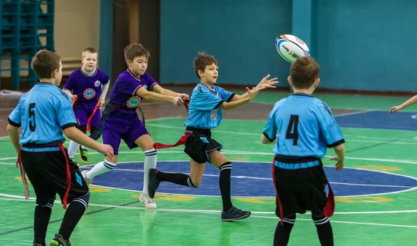 Odessa Ucrania Febrero 2018 Los Niños Pequeños Juegan Rugby Durante —  Fotos de Stock