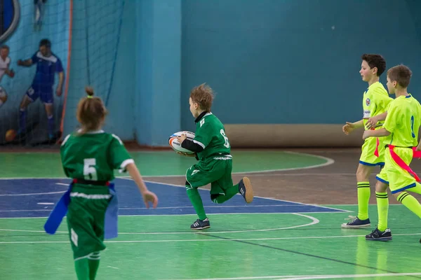 Odessa Ucrania Febrero 2018 Los Niños Pequeños Juegan Rugby Durante —  Fotos de Stock