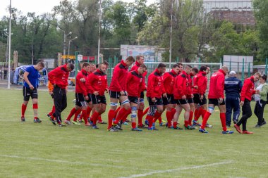 Odessa, Ukrayna - 15 Mayıs 2016: Yarı final UEFA Kupa Rugby. Ukrayna ekibi ile Moldova arasındaki gergin oyun. Avrupa Kupası Rws IRB gümüş madalya için savaş