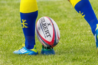 Odessa, Ukrayna - 15 Mayıs 2016: Yarı final UEFA Kupa Rugby. Ukrayna ekibi ile Moldova arasındaki gergin oyun. Avrupa Kupası Rws IRB gümüş madalya için savaş