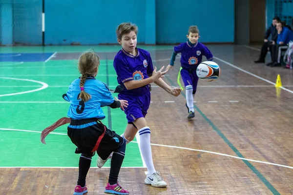 Odessa Ucrania Febrero 2018 Los Niños Pequeños Juegan Rugby Durante —  Fotos de Stock