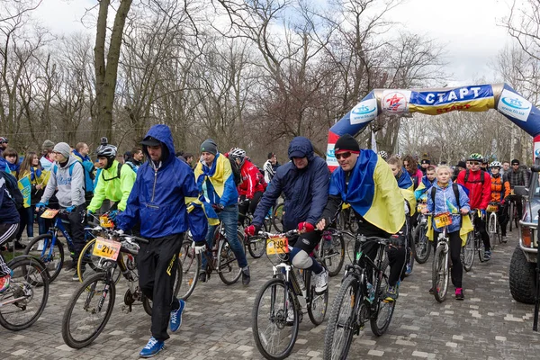 Odessa Ukraine April 2015 Das Traditionelle Patriotische Massenradrennen Durch Die — Stockfoto