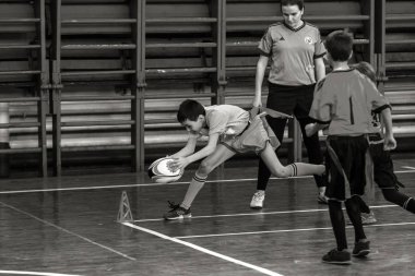 Odessa, Ukrayna - 29 Nisan 2017: rugby rugby ligi özel spor okulu odessa maçın tek renkli bardak