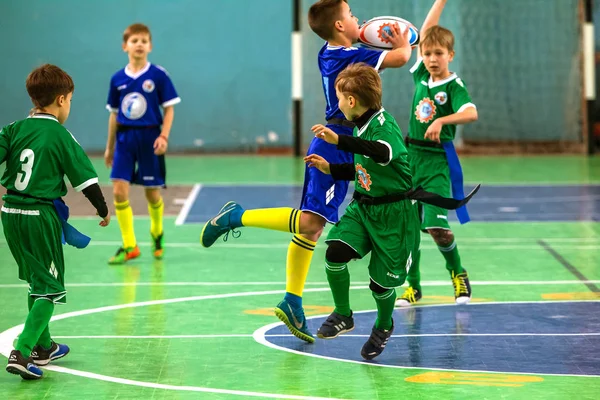 Odessa Ucrania Febrero 2018 Los Niños Pequeños Juegan Rugby Durante —  Fotos de Stock