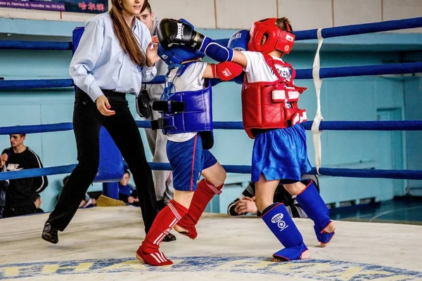 Odessa Ucrania Abril 2015 Copa Ucrania Boxeo Tailandés Entre Niños — Foto de Stock