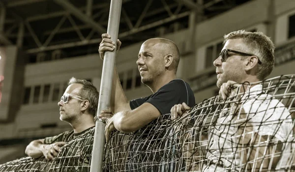 Odessa Ukraina Sierpień 2018 Emocjonalne Kibiców Wsparcie Zespołu Stadionie Podczas — Zdjęcie stockowe